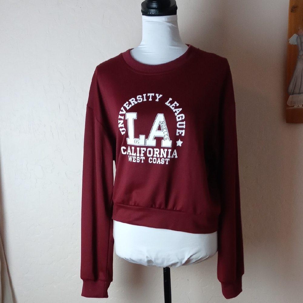 NWT Papaya Deep Red Knit Top